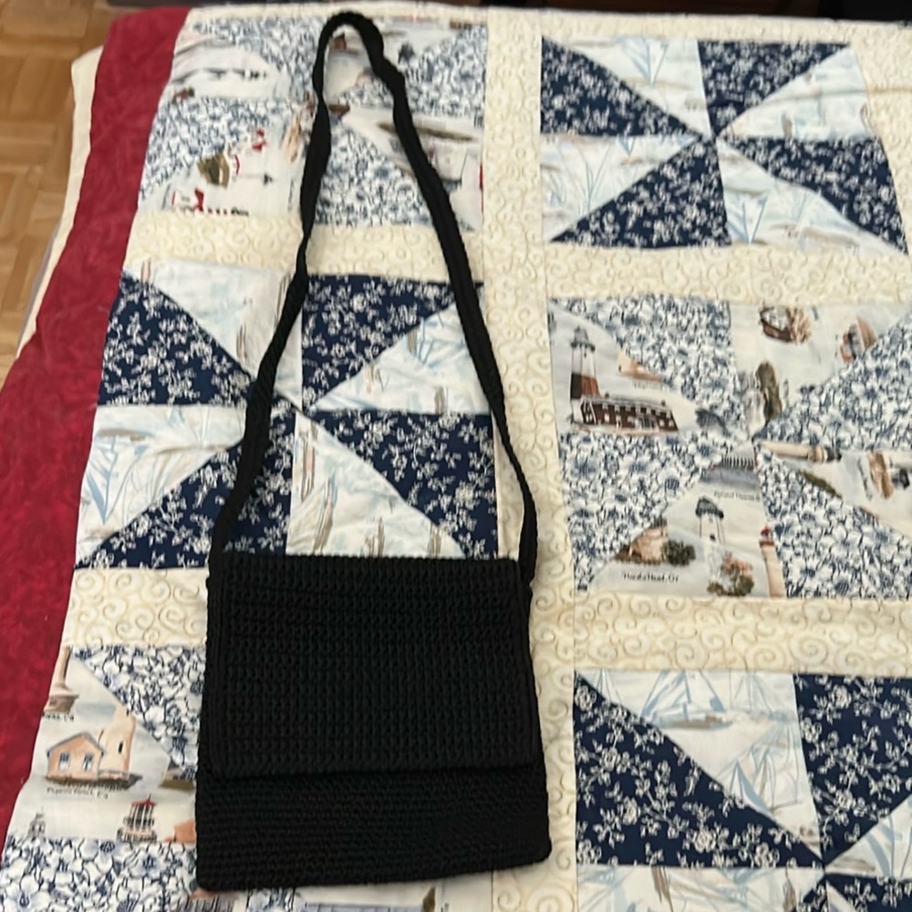 Old Navy macrame-style mini black purse